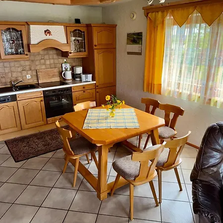 Hauser Hof Gruebl 瓦尔德基兴