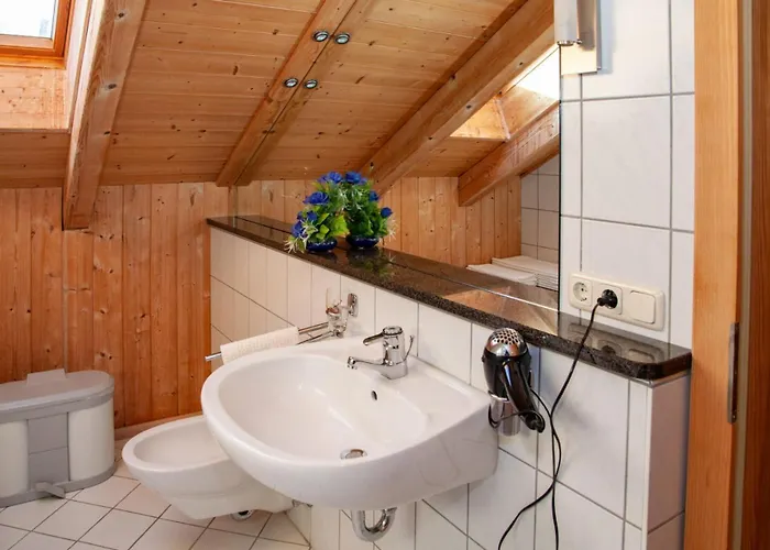 Hauser Hof Gruebl 瓦尔德基兴